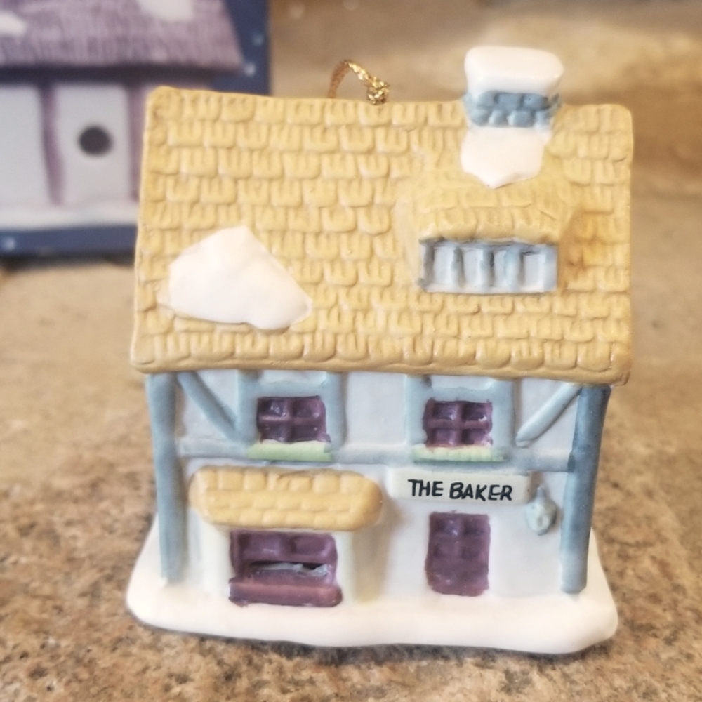 Reader's Digest the Baker Ornament Bell